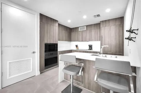 17550 Collins Avenue Sunny Isles Beach FL 33160