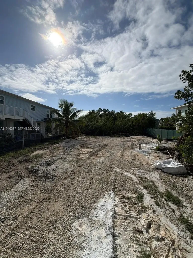 27378 Jamaica Lane Lower Keys FL 33042