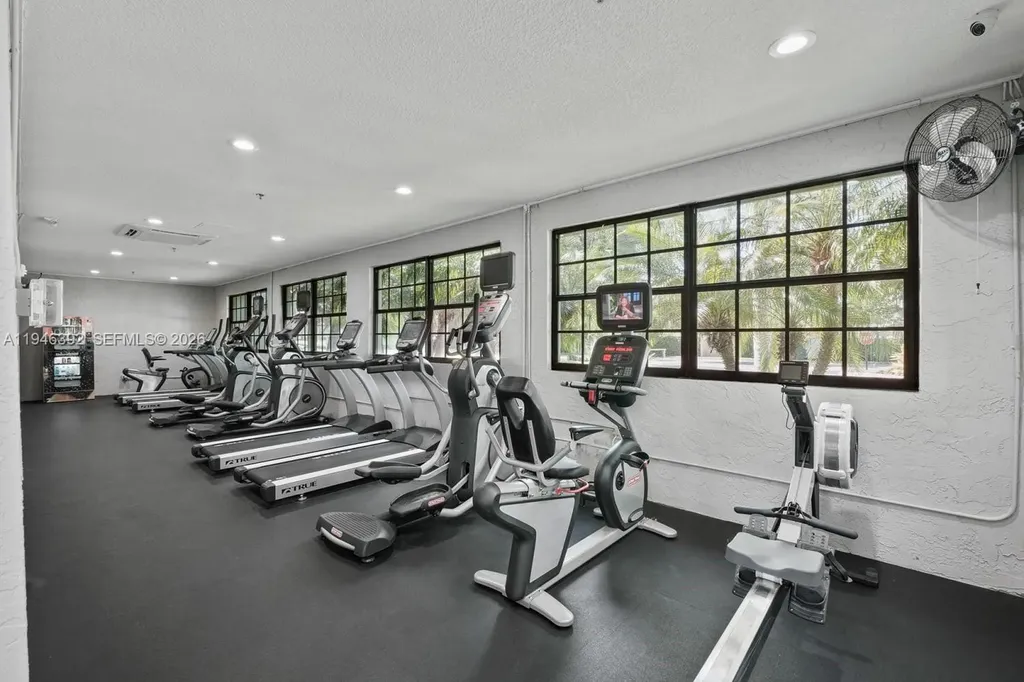 3101 Port Royale Boulevard Fort Lauderdale FL 33308