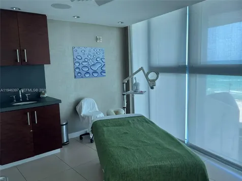 17001 Collins Avenue Sunny Isles Beach FL 33160