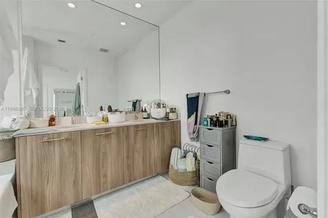 501 NE 31 Miami FL 33137