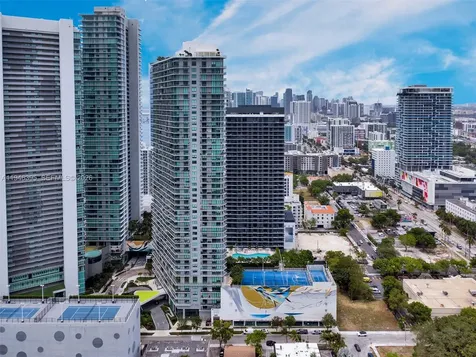 501 NE 31 Miami FL 33137