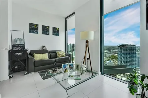 501 NE 31 Miami FL 33137