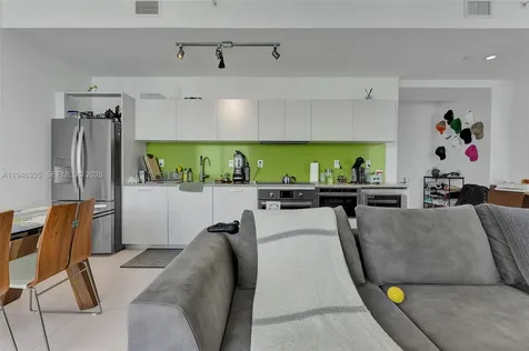 501 NE 31 Miami FL 33137