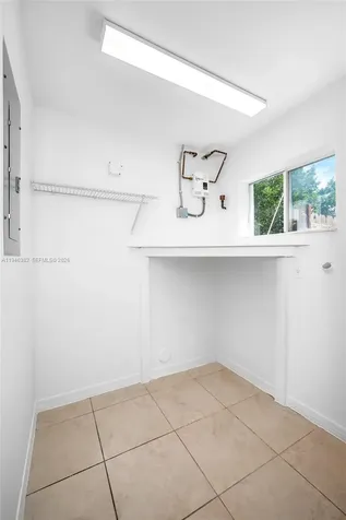 2275 SW 61st Avenue Miami FL 33155