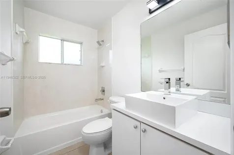 2275 SW 61st Avenue Miami FL 33155