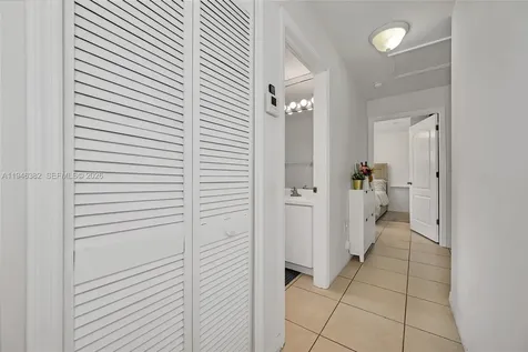2275 SW 61st Avenue Miami FL 33155