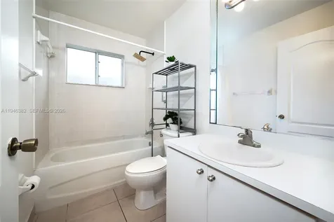 2275 SW 61st Avenue Miami FL 33155
