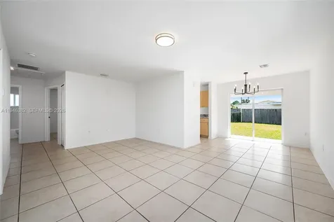 2275 SW 61st Avenue Miami FL 33155
