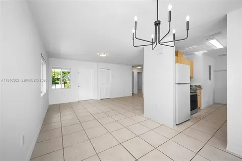 2275 SW 61st Avenue Miami FL 33155