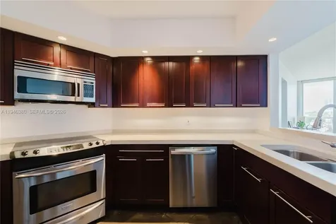 1900 Sunset Harbour Drive Miami Beach FL 33139