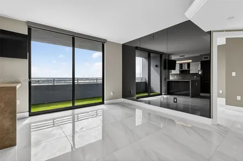 1330 West Avenue Miami Beach FL 33139