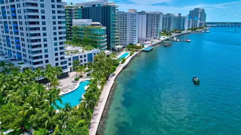 1330 West Avenue Miami Beach FL 33139