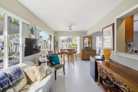 2213 NE 16th Avenue Wilton Manors FL 33305