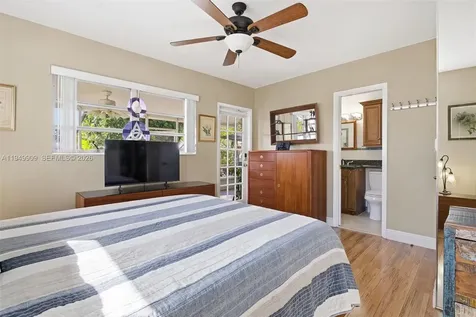 2213 NE 16th Avenue Wilton Manors FL 33305