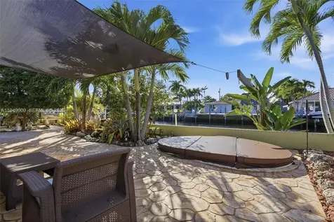 2213 NE 16th Avenue Wilton Manors FL 33305