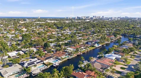 2213 NE 16th Avenue Wilton Manors FL 33305