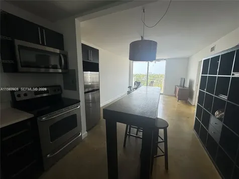2000 NE 135th Street North Miami FL 33181