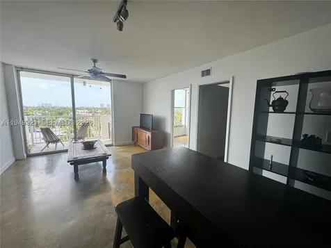 2000 NE 135th Street North Miami FL 33181