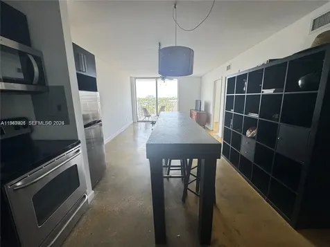 2000 NE 135th Street North Miami FL 33181