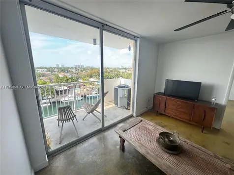 2000 NE 135th Street North Miami FL 33181