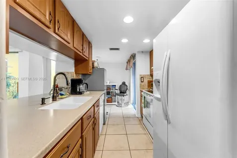 1304 Redstart Court Homestead FL 33035
