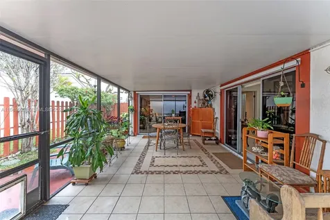 1304 Redstart Court Homestead FL 33035