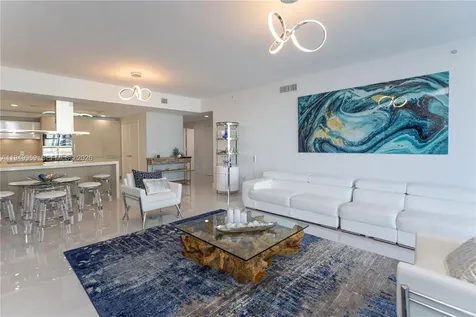 17111 Biscayne Boulevard North Miami Beach FL 33160