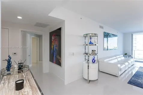 17111 Biscayne Boulevard North Miami Beach FL 33160