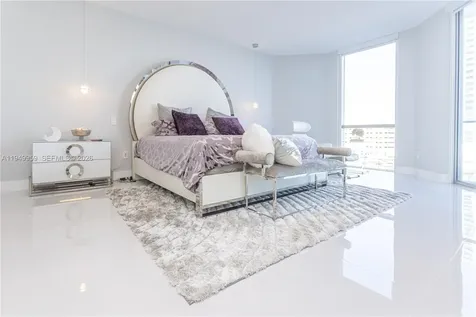 17111 Biscayne Boulevard North Miami Beach FL 33160