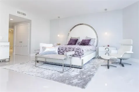 17111 Biscayne Boulevard North Miami Beach FL 33160