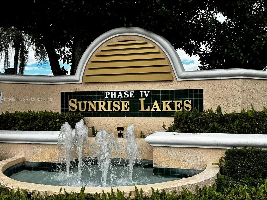 10133 NW 24th Place Sunrise FL 33322