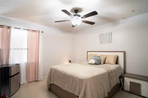 10133 NW 24th Place Sunrise FL 33322