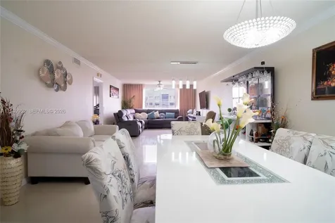 10133 NW 24th Place Sunrise FL 33322