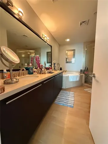 7928 East Drive North Bay Village FL 33141