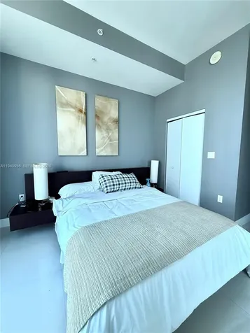 7928 East Drive North Bay Village FL 33141