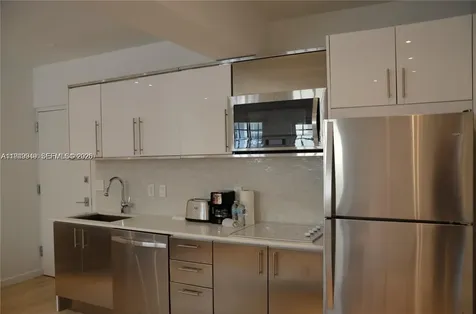 700 16th Street Miami Beach FL 33139