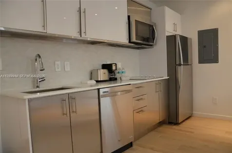 700 16th Street Miami Beach FL 33139