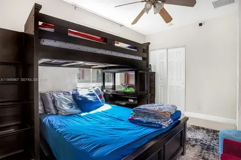 2615 SW 100th Avenue Miramar FL 33025