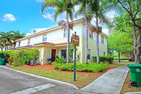 2615 SW 100th Avenue Miramar FL 33025