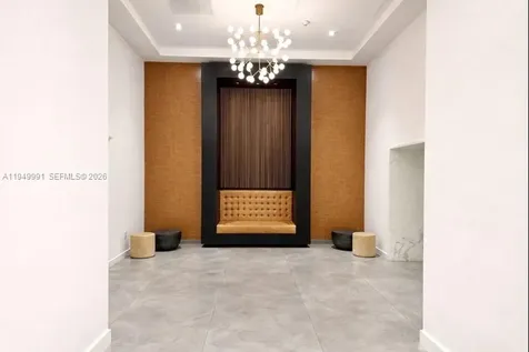 350 S Miami Avenue Miami FL 33130