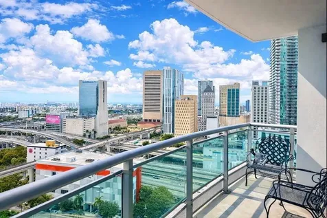 350 S Miami Avenue Miami FL 33130