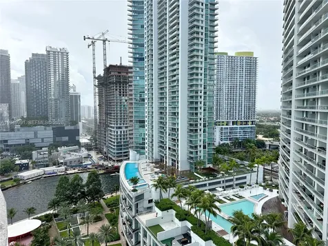350 S Miami Avenue Miami FL 33130