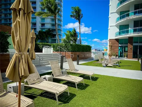 350 S Miami Avenue Miami FL 33130