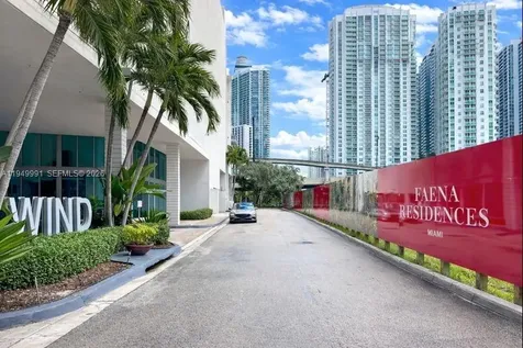 350 S Miami Avenue Miami FL 33130