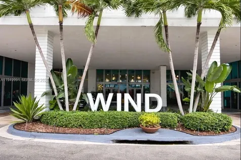 350 S Miami Avenue Miami FL 33130
