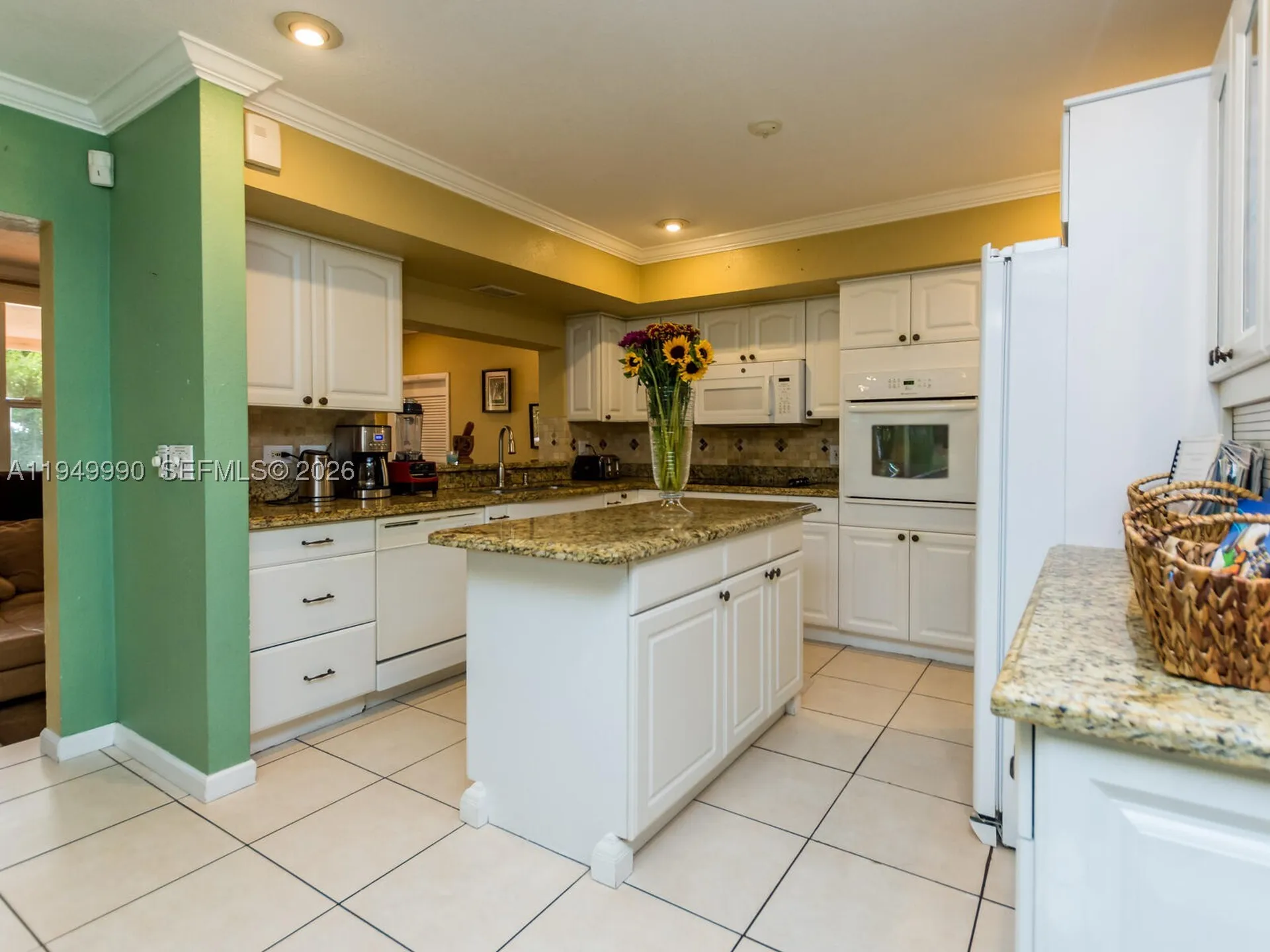 5524 Garfield Street Hollywood FL 33021