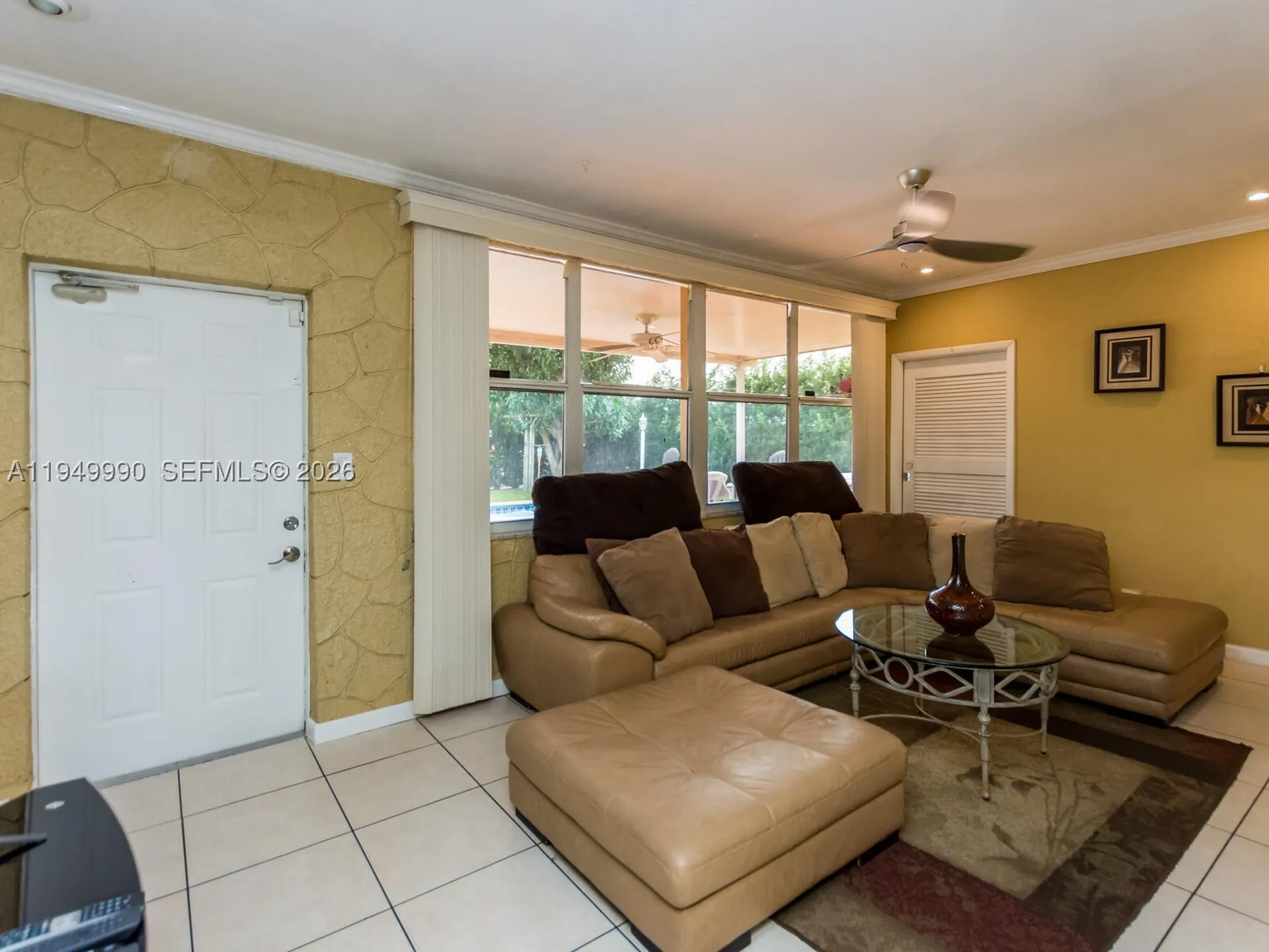 5524 Garfield Street Hollywood FL 33021
