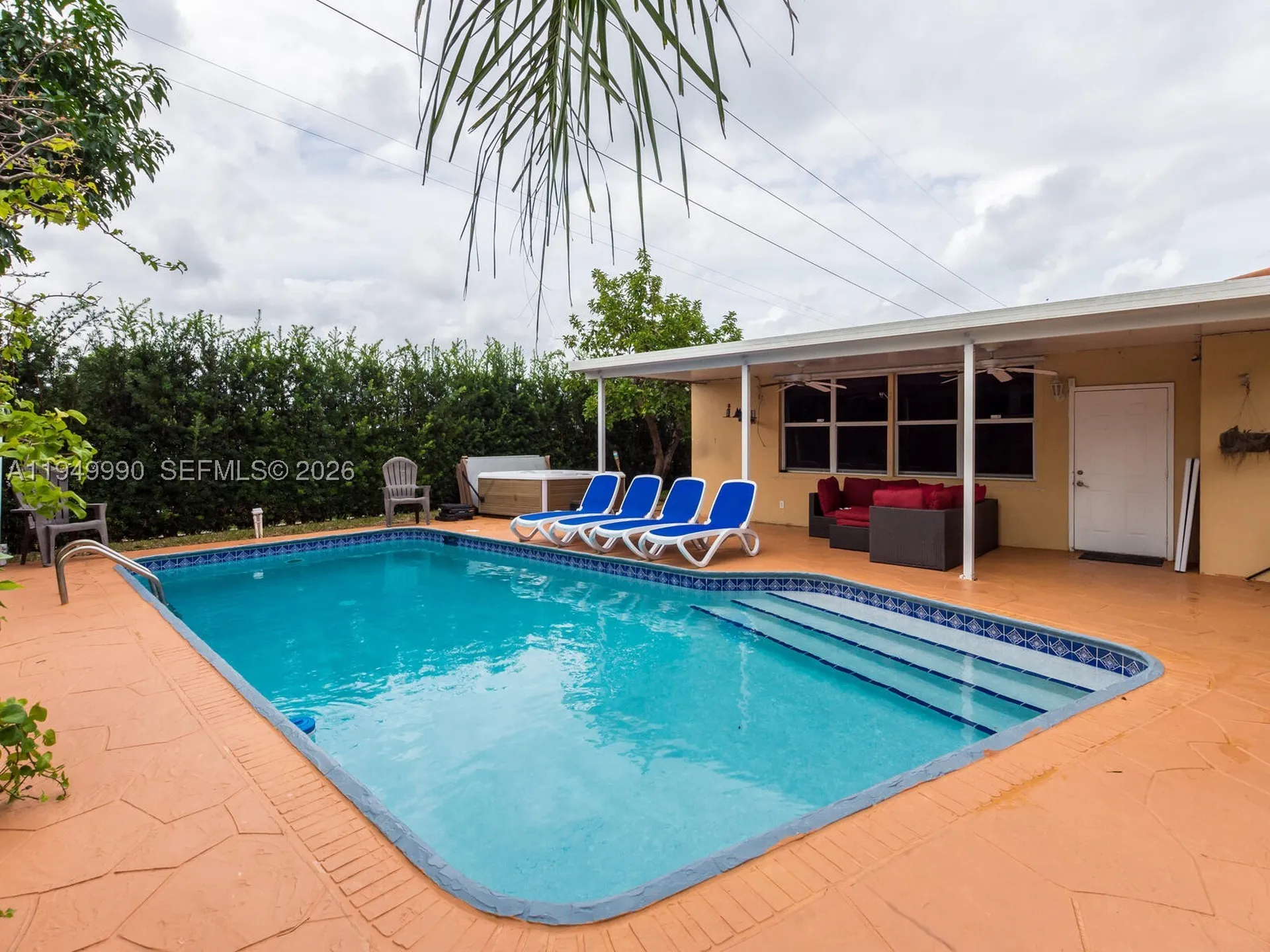 5524 Garfield Street Hollywood FL 33021
