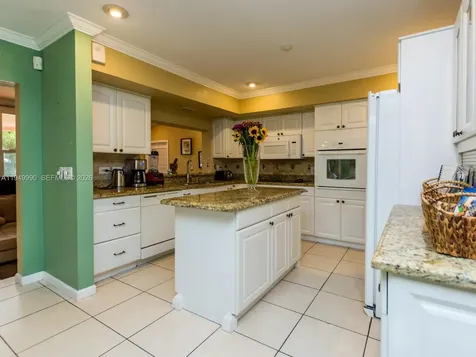 5524 Garfield Street Hollywood FL 33021